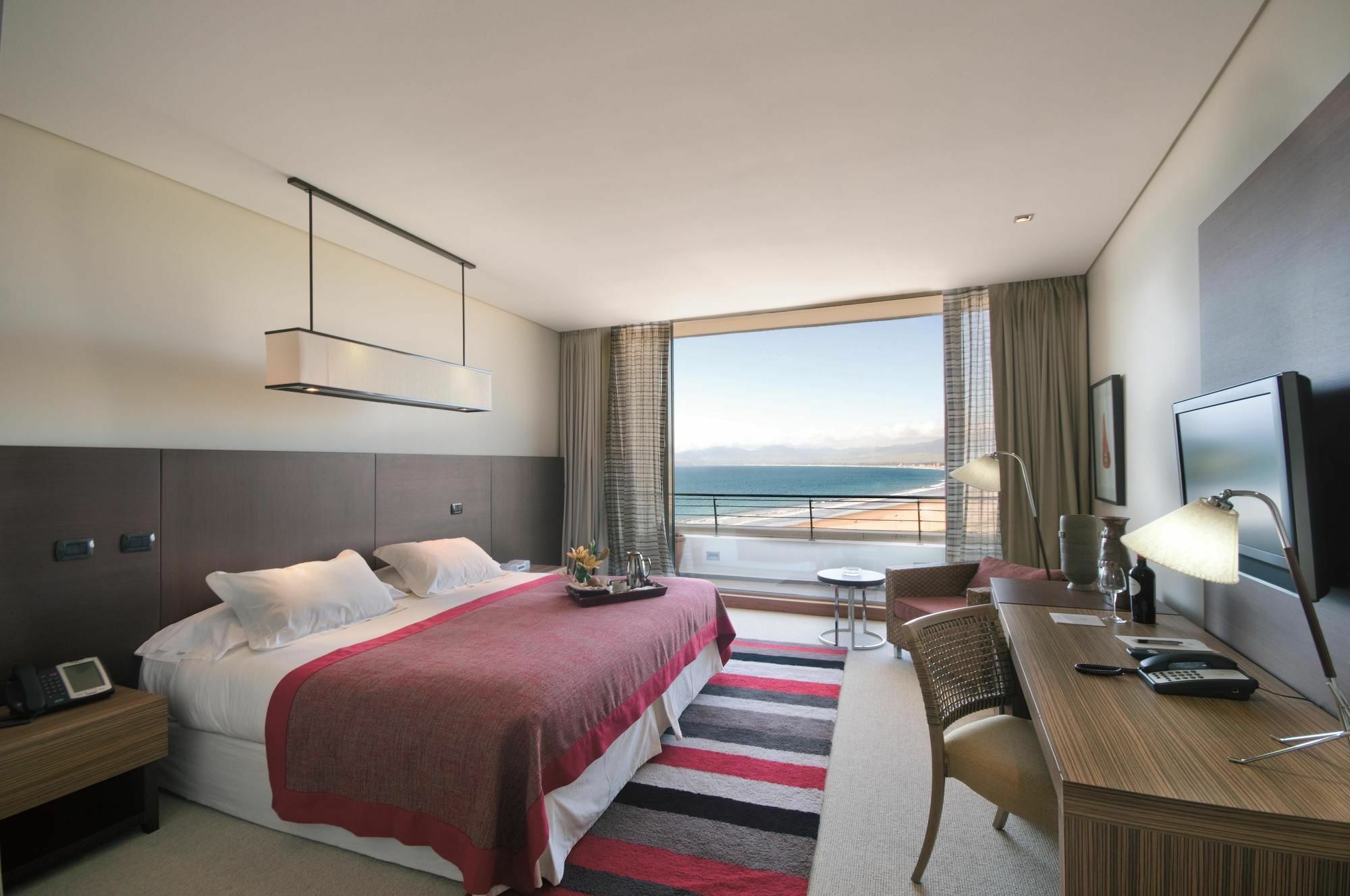 Enjoy Coquimbo Hotell Exteriör bild A room at the Dead Sea