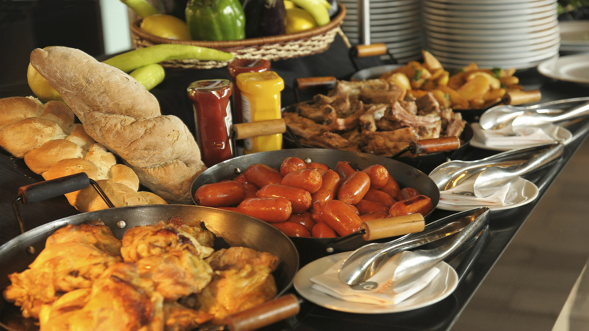Enjoy Coquimbo Hotell Exteriör bild A buffet