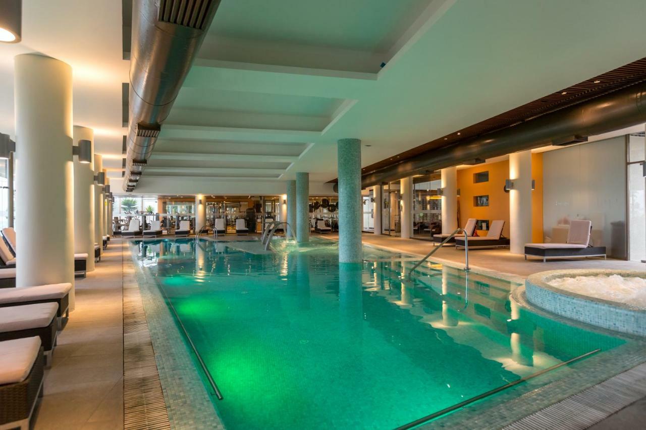 Enjoy Coquimbo Hotell Exteriör bild The swimming pool at the hotel